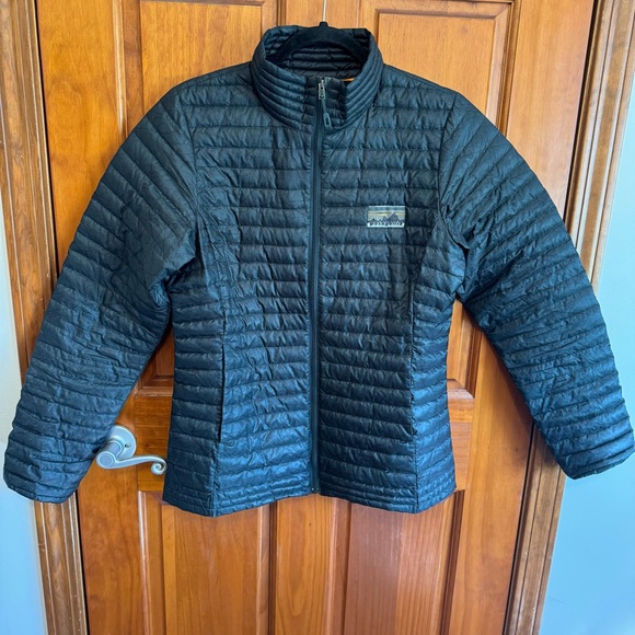 Patagonia Black Puffer Jacket - Picture 1 of 9